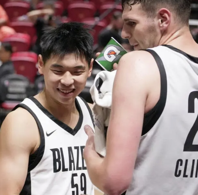 崔永熙：NBA訓(xùn)練連續(xù)3-4小時高強度，國內(nèi)球員難適應(yīng)
