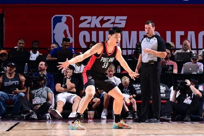 崔永熙談NBA之路：姚明易建聯(lián)百年一遇，我們只能靠練