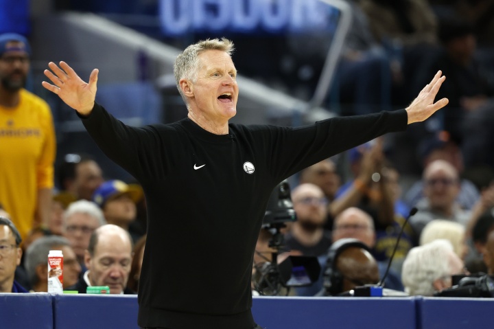 Shams：科爾曾考慮離開NBA，與拉科布會面后兩年頂薪留隊