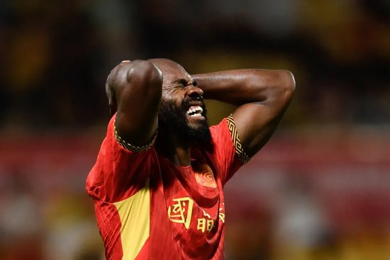 廣州豹客場(chǎng)3-1擒平果 積10分緊追第一梯隊(duì)