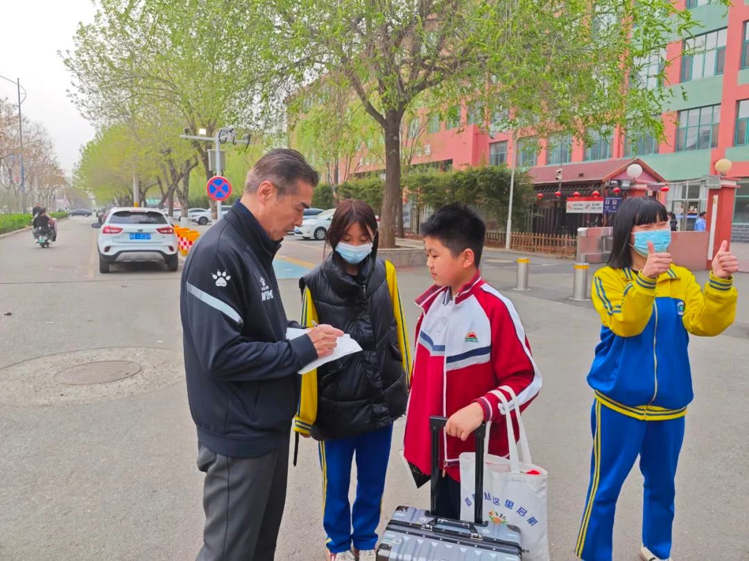前女足主帥王海鳴扎根遵化校園：青訓(xùn)不收費，先育人后踢球