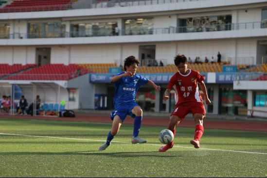 雨花臺(tái)中學(xué)5-0橫掃南京城市梯隊(duì)，中青賽南京U15首日爆冷