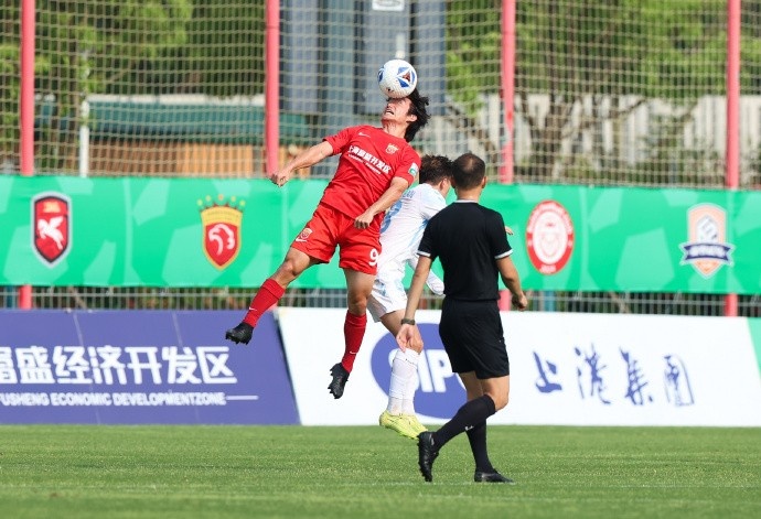 王逸偉貼地斬定勝局，上海海港富盛經(jīng)開1-0蘭州隴原競技